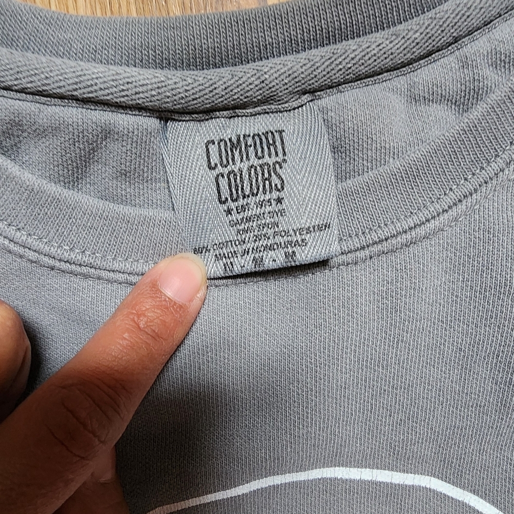 Boutique Gray Sweatshirt Size Medium 100% Cotton - Picture 6 of 6